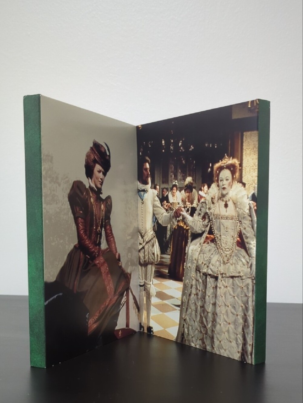 Elizabeth R DVD Set - Picture 2 of 8
